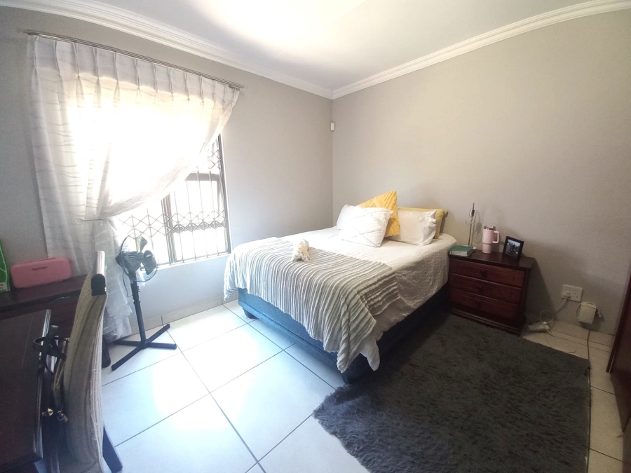 2 Bedroom Property for Sale in Waterberry Estate North West